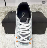 Modelo Driff low branco/cinza