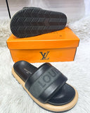 Chinelo Lo pris preto caramelo