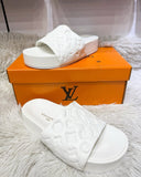 Chinelo Lo cout branco