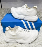 Ad running p4 all white