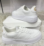 Modelo Gu space branco