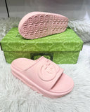 Chinelo Gu slide rosa