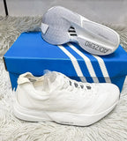 Ad running p4 all white