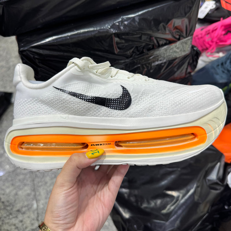 Ni Vomerium detalhe laranja