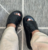 Chinelo Lo cout preto