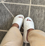 Chinelo Lo cout branco