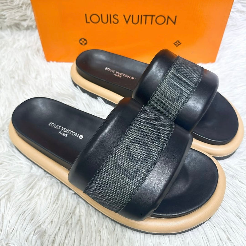 Chinelo Lo pris preto caramelo