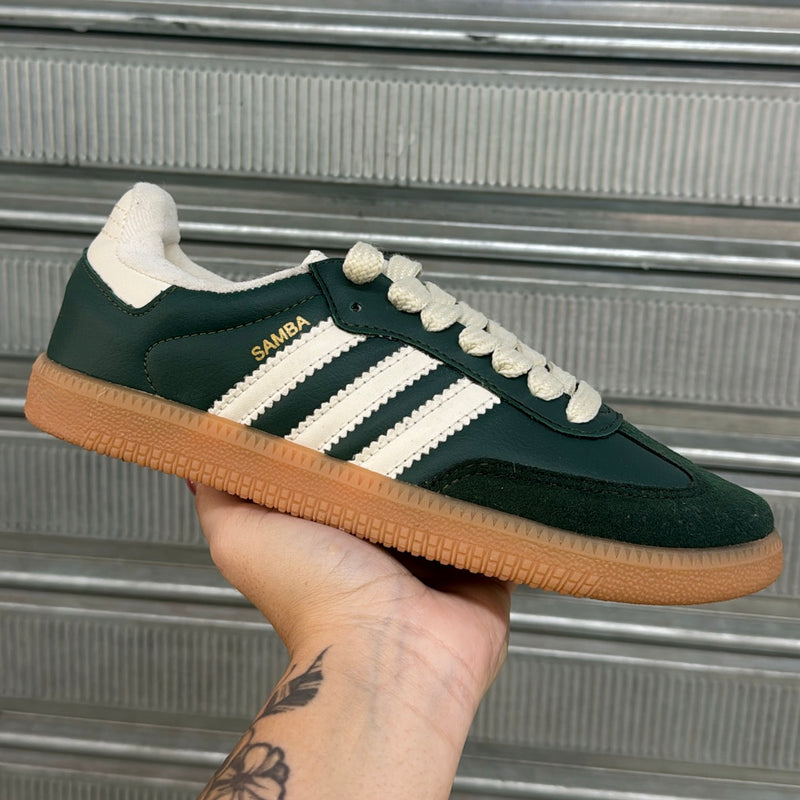 Modelo samba verde musgo