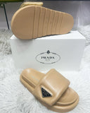 Chinelo Pra puffer caramelo