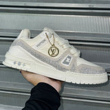 Trainer creme cravejado