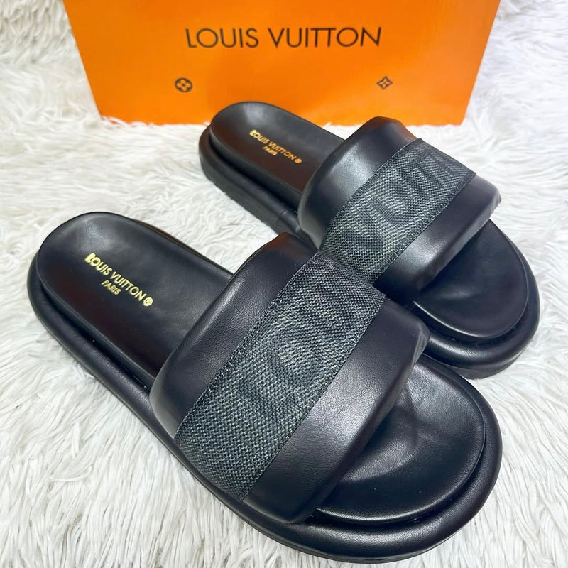 Chinelo Lo pris preto