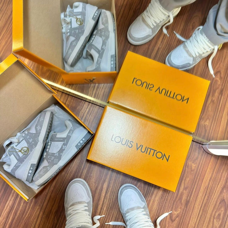 Louis vuitton Trainer cinza