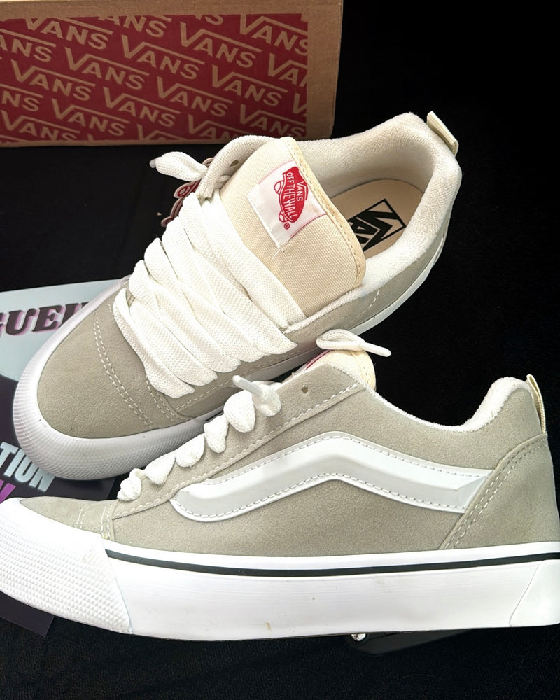 Vans knu cinza