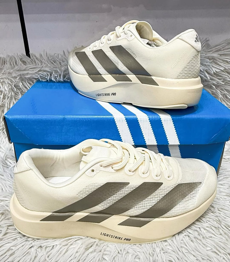 Modelo Ad running off