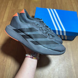 Ad running cinza/laranja