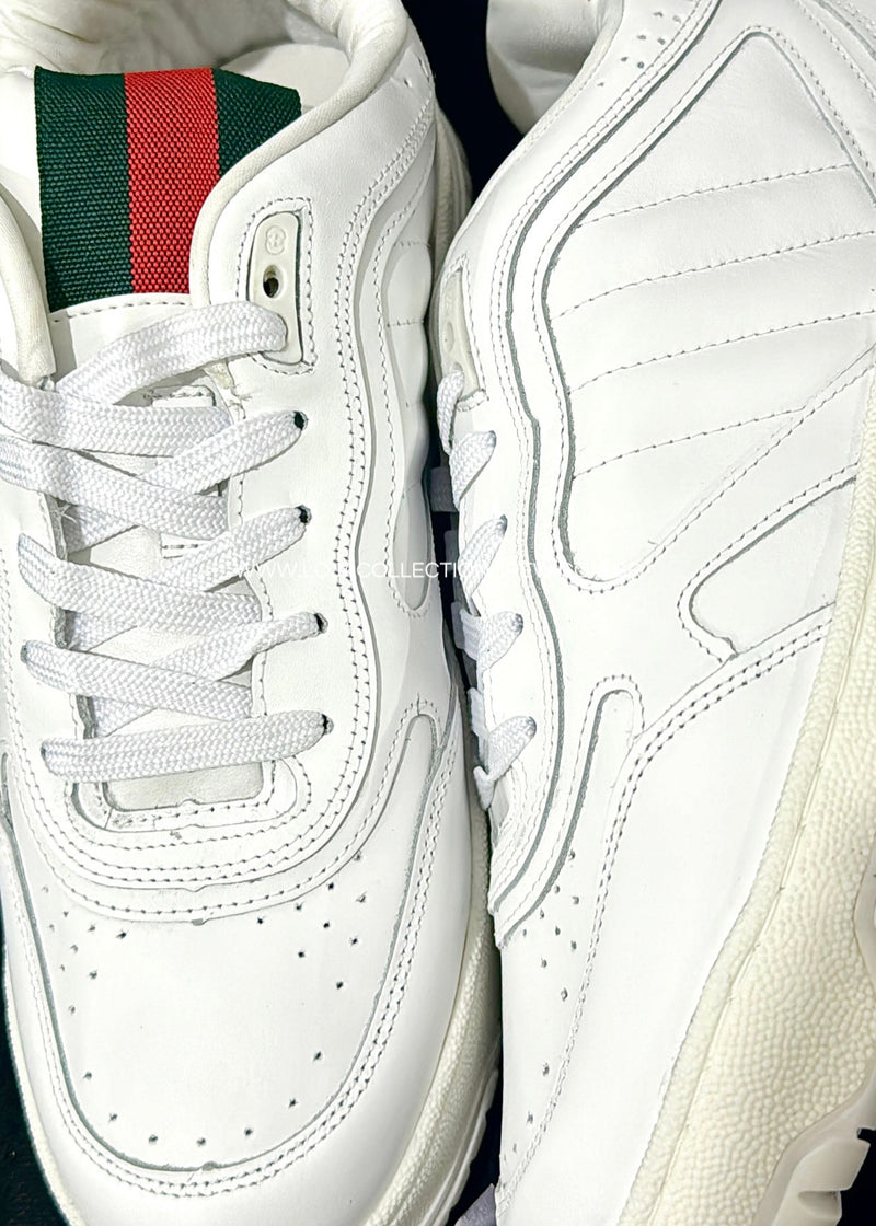 Modelo GU essenci all white